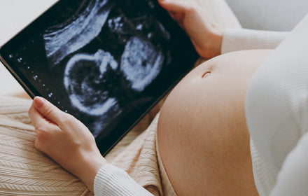 Acide folique et grossesse : pourquoi c'est important ; femme enceinte et besoins nutritionnel ; acide folique chez la femme enceinte